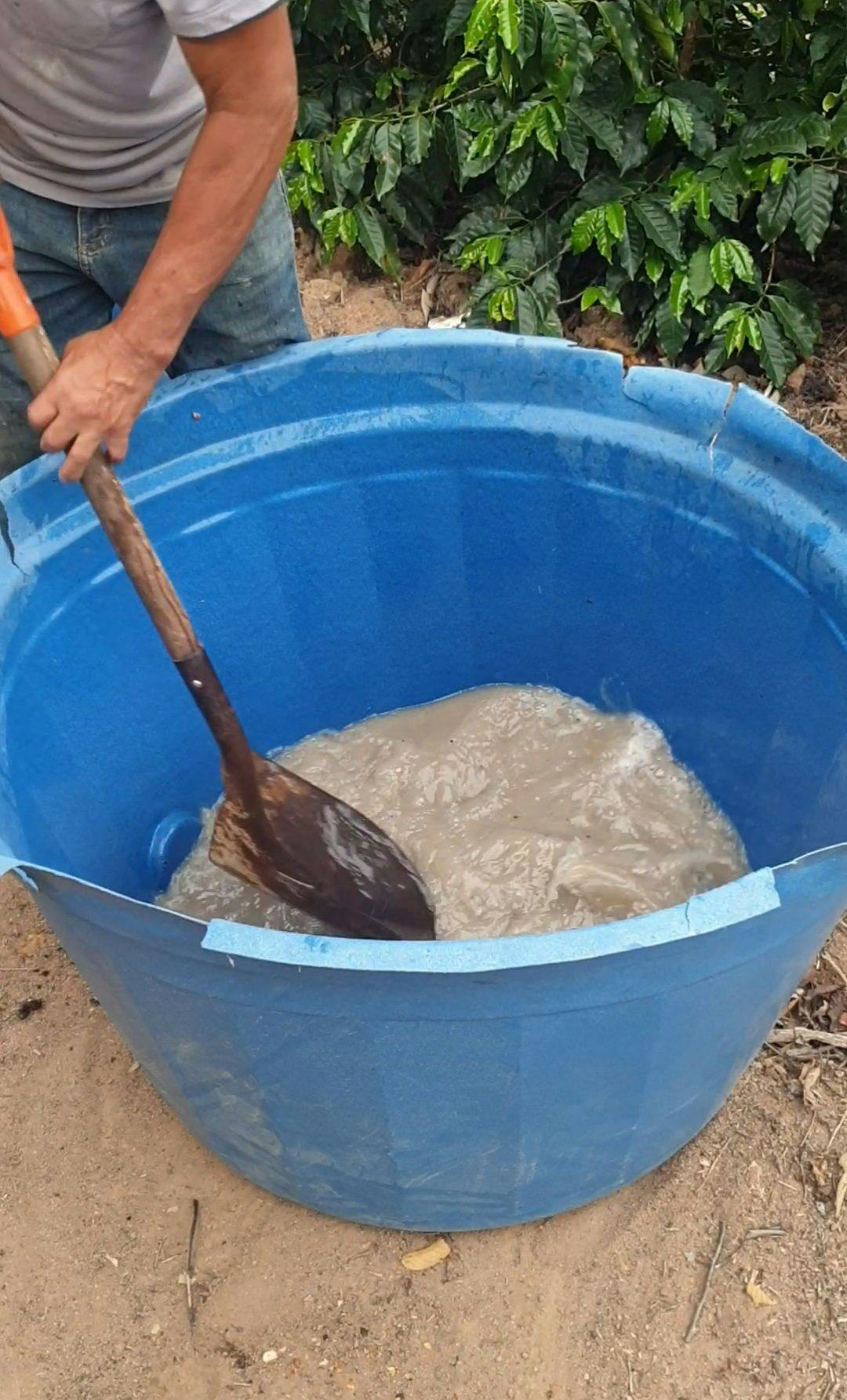 Dissolving sugar and yeast