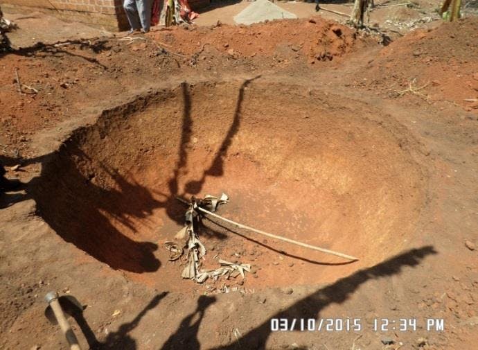 a photo of a hole in the ground 